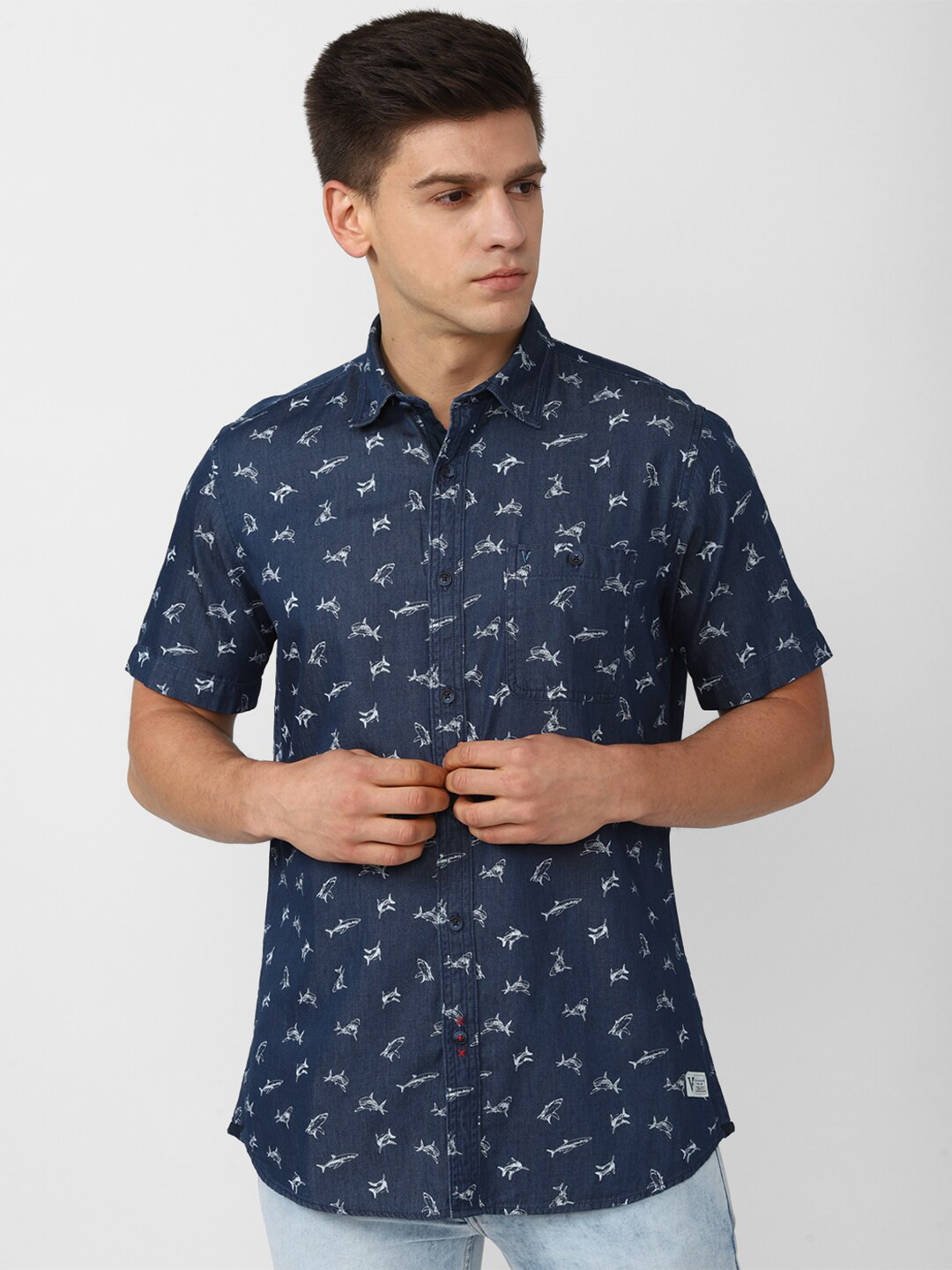 

VAN HEUSEN DENIM LABS Men Navy Blue Slim Fit Printed Casual Shirt