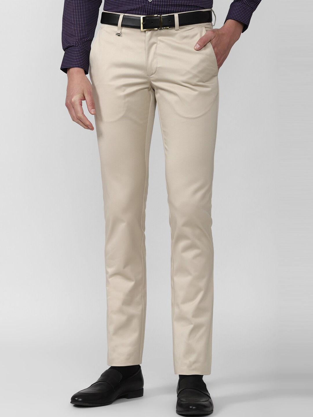

Van Heusen Men Cream-Coloured Solid Slim Fit Trousers