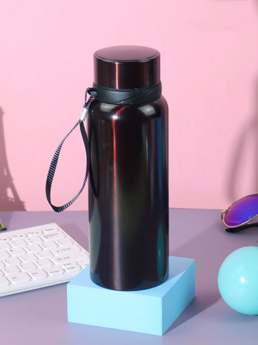 

Nestasia Brown Solid Stainless Steel Water Bottle 800 ml