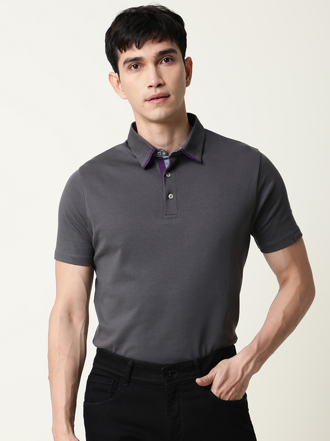 

RARE RABBIT Men Rings-4 Slim Fit Solid Polo Collar T-Shirt, Grey