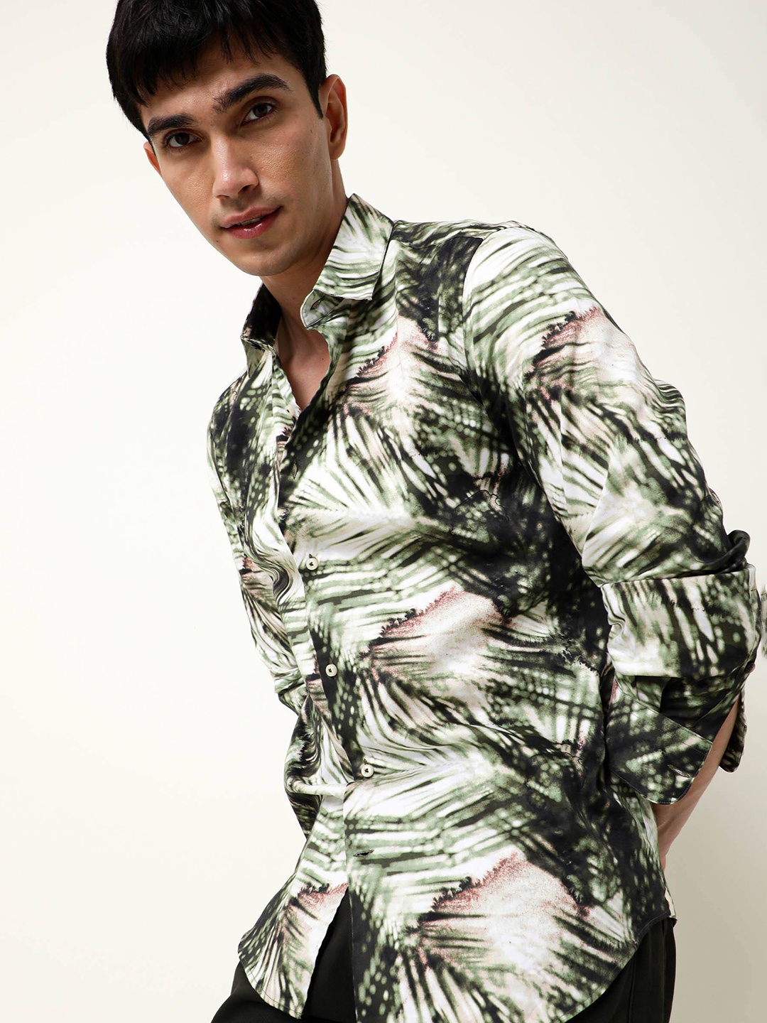 

RARE RABBIT Men Civiche Slim Fit Printed Shirt, Green