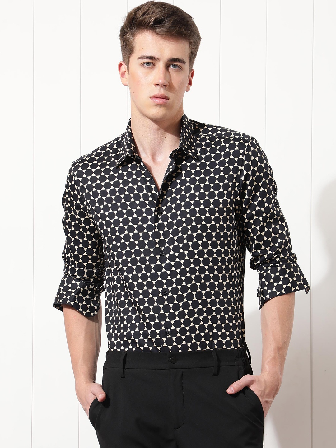 

RARE RABBIT Men Hexa Black Slim Fit Geometric Printed Formal Shirt