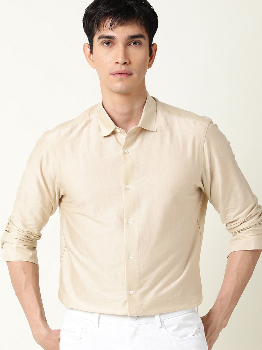 

RARE RABBIT Men Villa Solid Slim Fit Shirt, Beige
