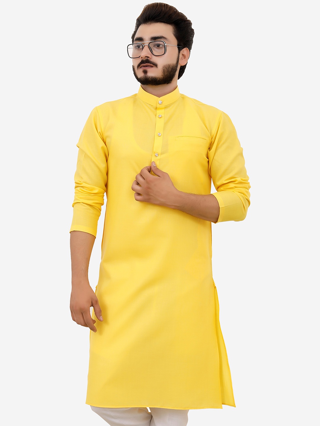 

Tibra Collection Men Yellow Solid Kurta