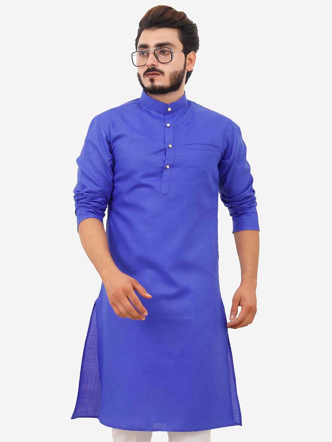 

Tibra Collection Men Blue Solid Mandarin Collar Kurta