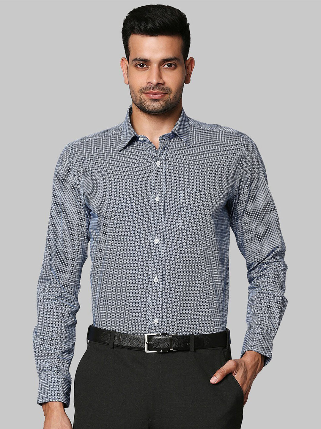 

Raymond Men Regular Fit Navy Blue Printed Formal Shirt