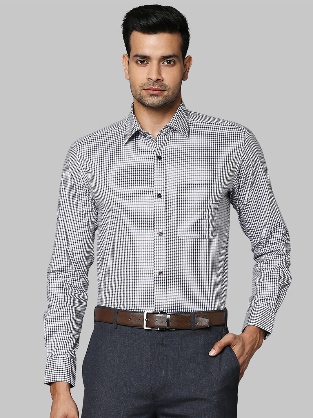 

Raymond Men Navy Blue Grid Tattersall Checks Formal Shirt