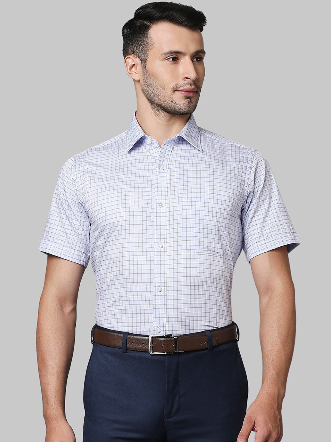 

Raymond Men Blue Checked Cotton Formal Short Sleeves Shirt