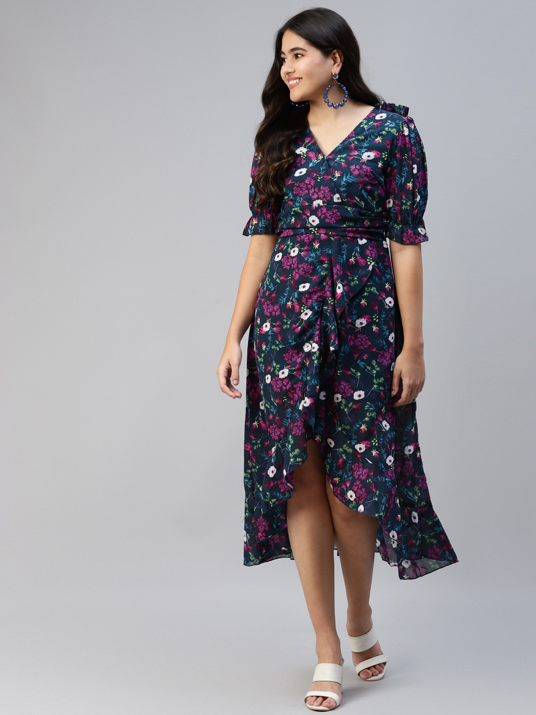 

plusS Women Black & Purple Floral Maxi Dress