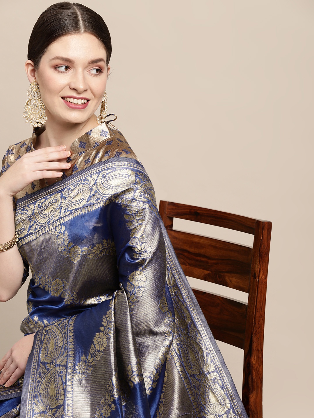 

Saree mall Blue & Gold Floral Zari Silk Blend Celebrity Banarasi Sarees