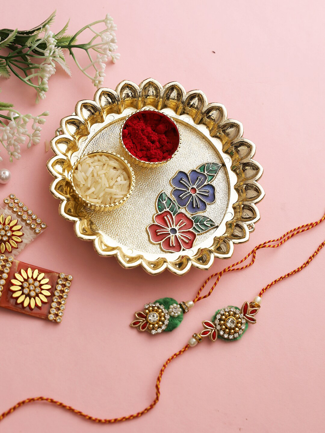 

Aapno Rajasthan Red & Green Set Of 2 Bhaiya Bhabhi Rakhi With Pooja Thali
