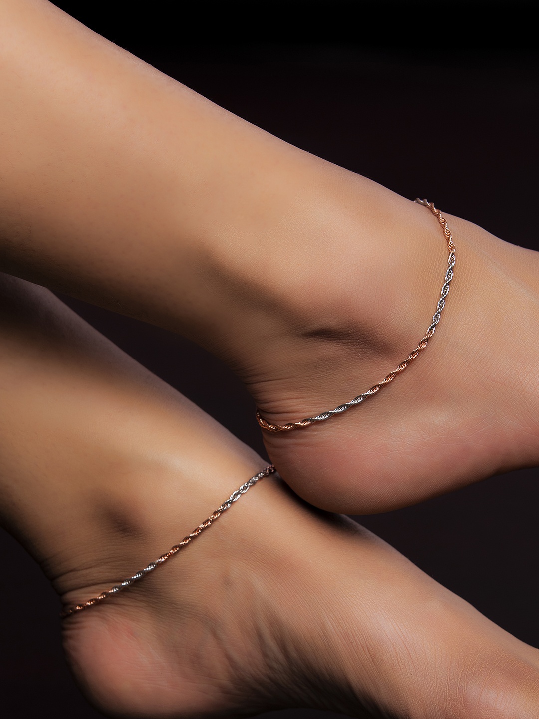 

Zavya Set Of 2 Silver Toned & Rose Gold toned Silver Rhodium Plated Anklets