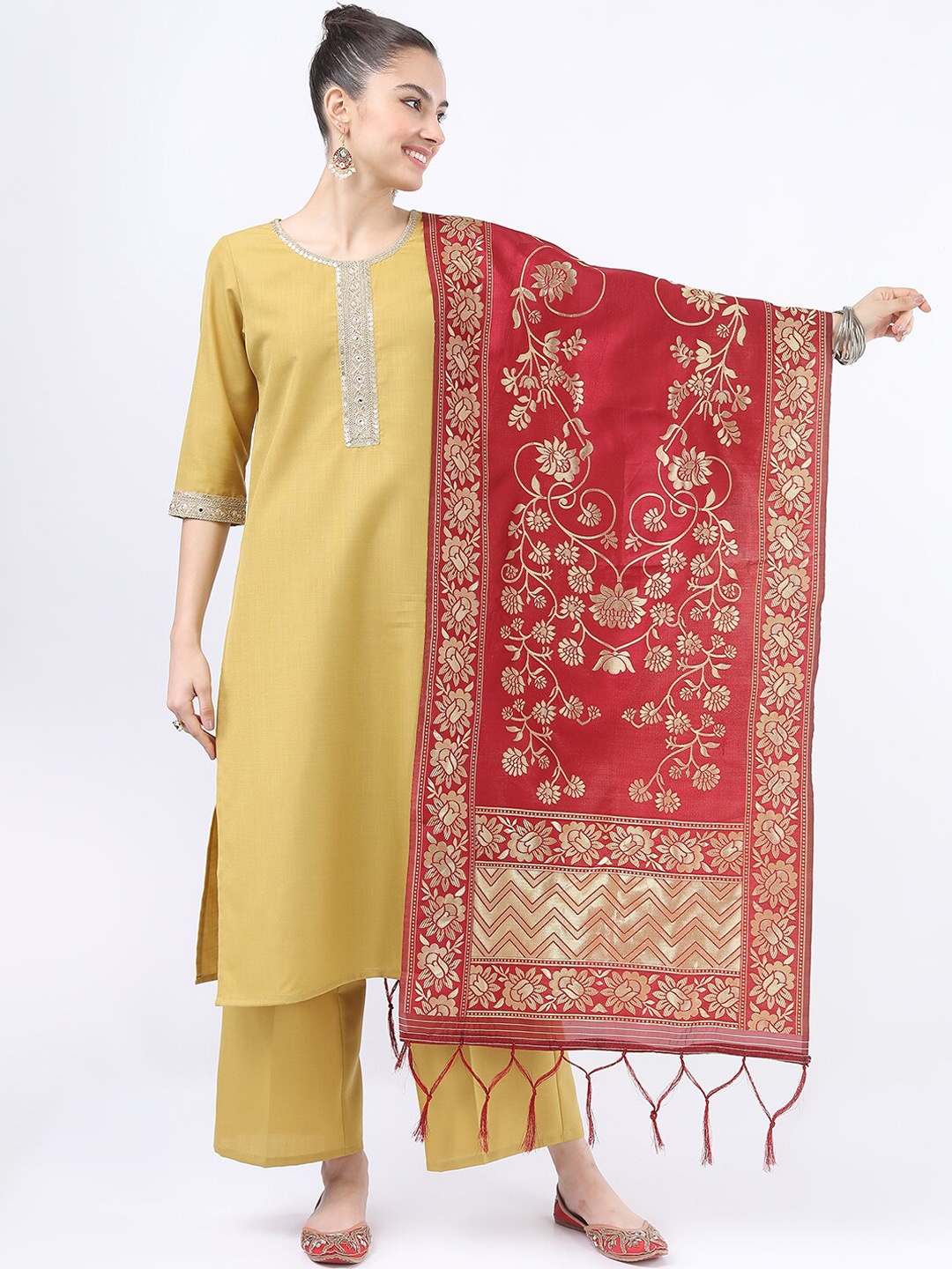 

KETCH Women Yellow Kurta with Palazzos & With Dupatta