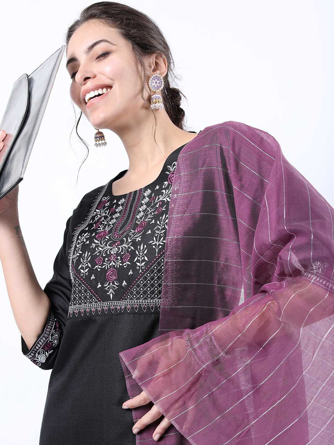 

KETCH Women Black Embroidered Kurta with Trousers & With Dupatta