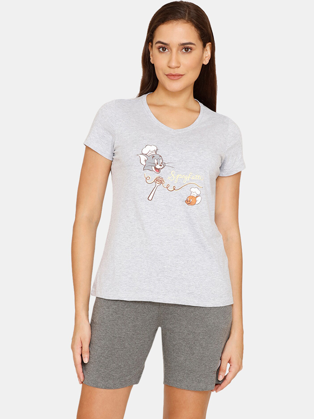 

Zivame Women Grey & White Printed Night suit