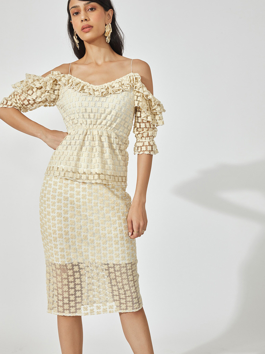 

The Label Life Ivory White Embroidered Off Shoulder Top