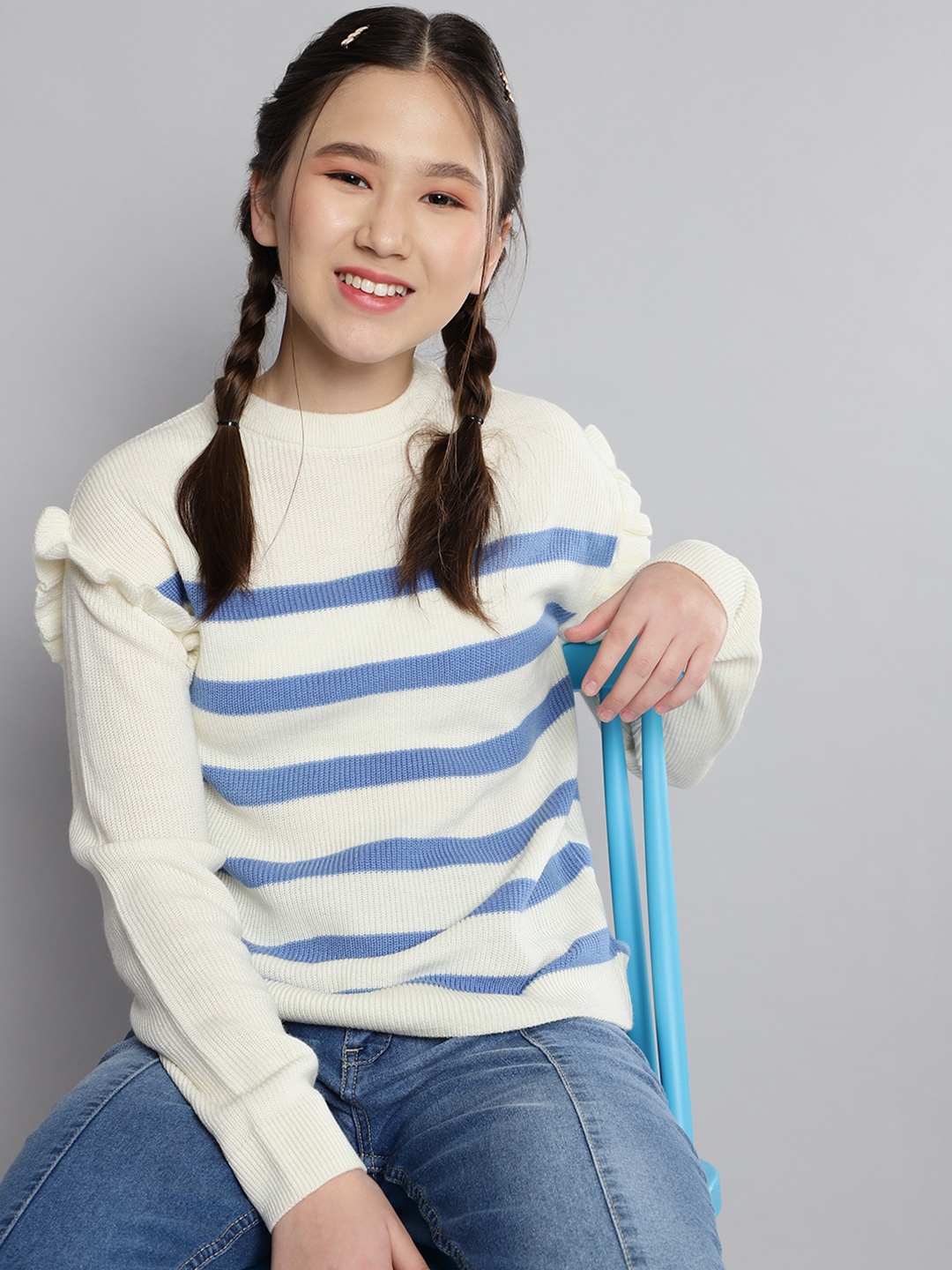 

M&H Juniors Girls White & Blue Striped Acrylic Pullover