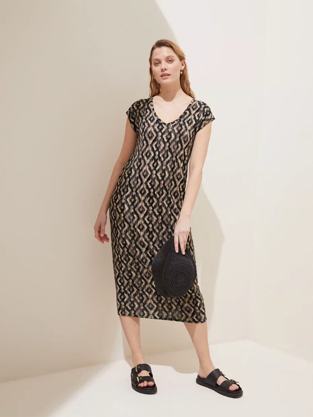 

Marks & Spencer Black & Beige Sheath Midi Dress