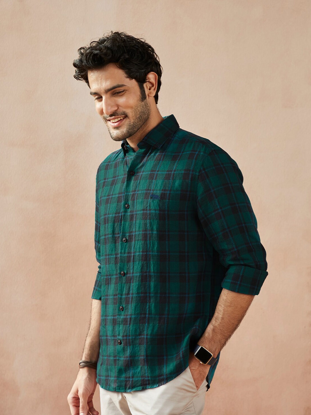 

Andamen Men Green Tartan Checks Checked Casual Shirt