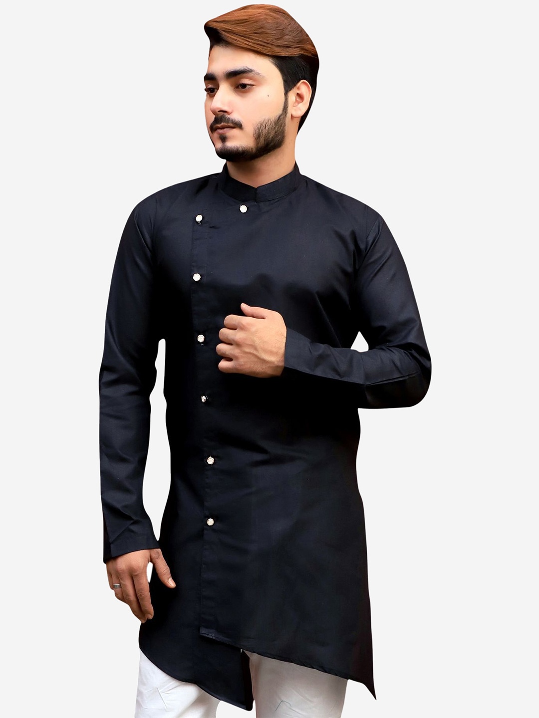 

Tibra Collection Men Black Kurta