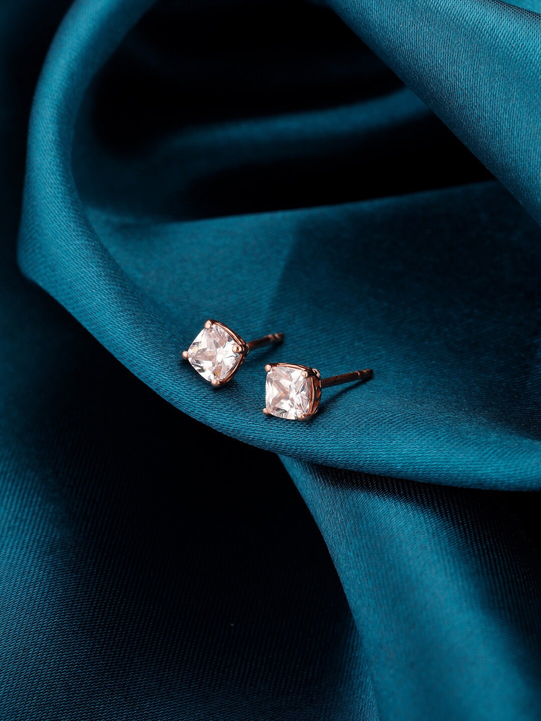 

GIVA Women 925 Sterling Silver Rose Gold Contemporary Studs Earrings