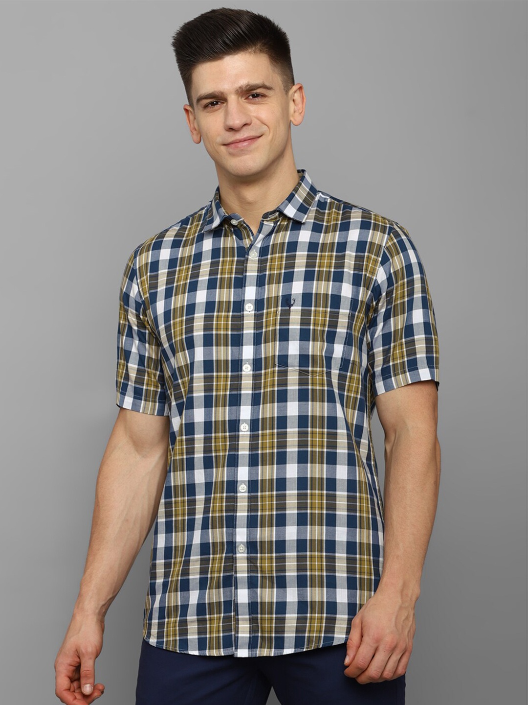 

Allen Solly Men Olive Green Slim Fit Tartan Checks Checked Casual Shirt