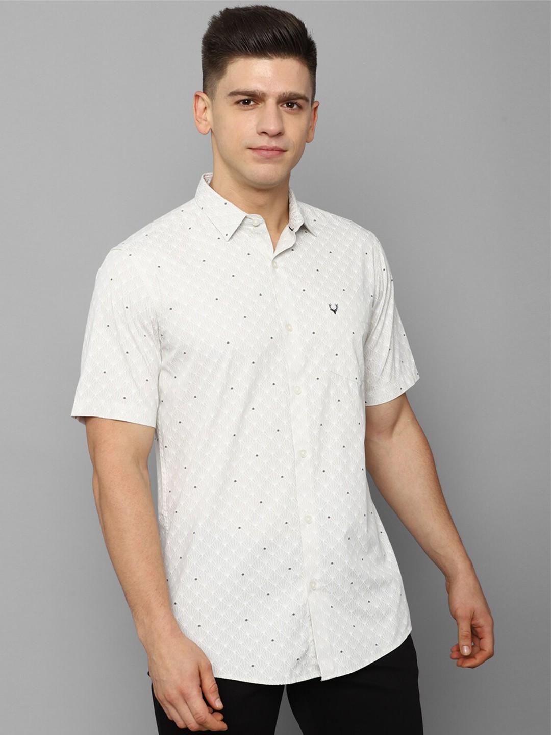 

Allen Solly Men White Slim Fit Printed Casual Shirt