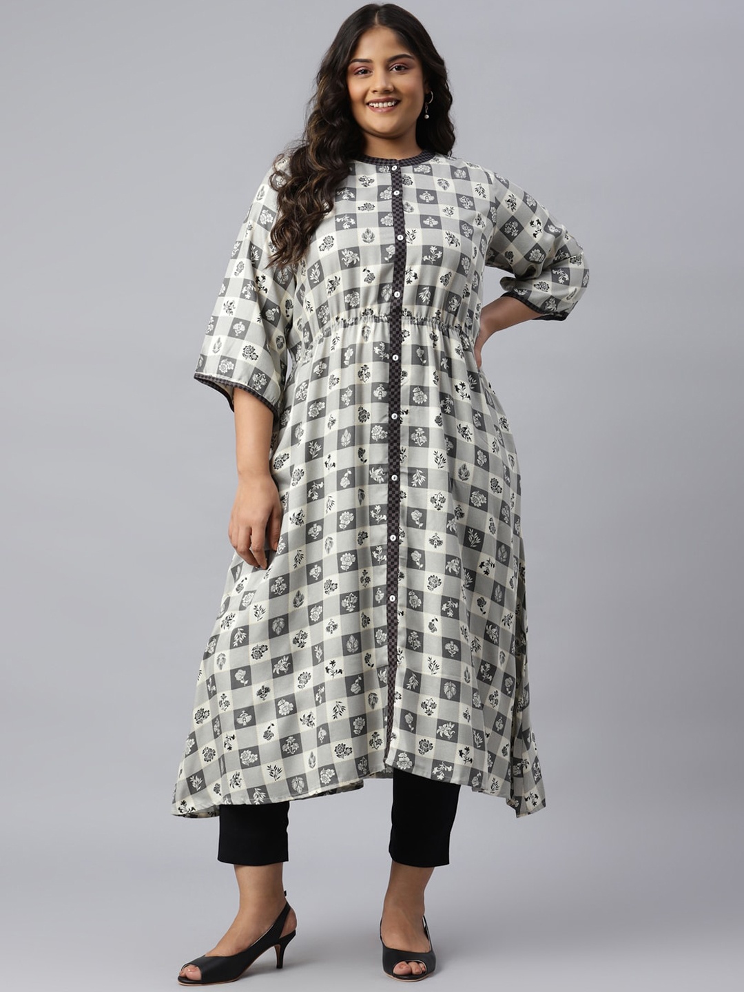 

AURELIA Women Grey Printed Flared Sleeves Kurta