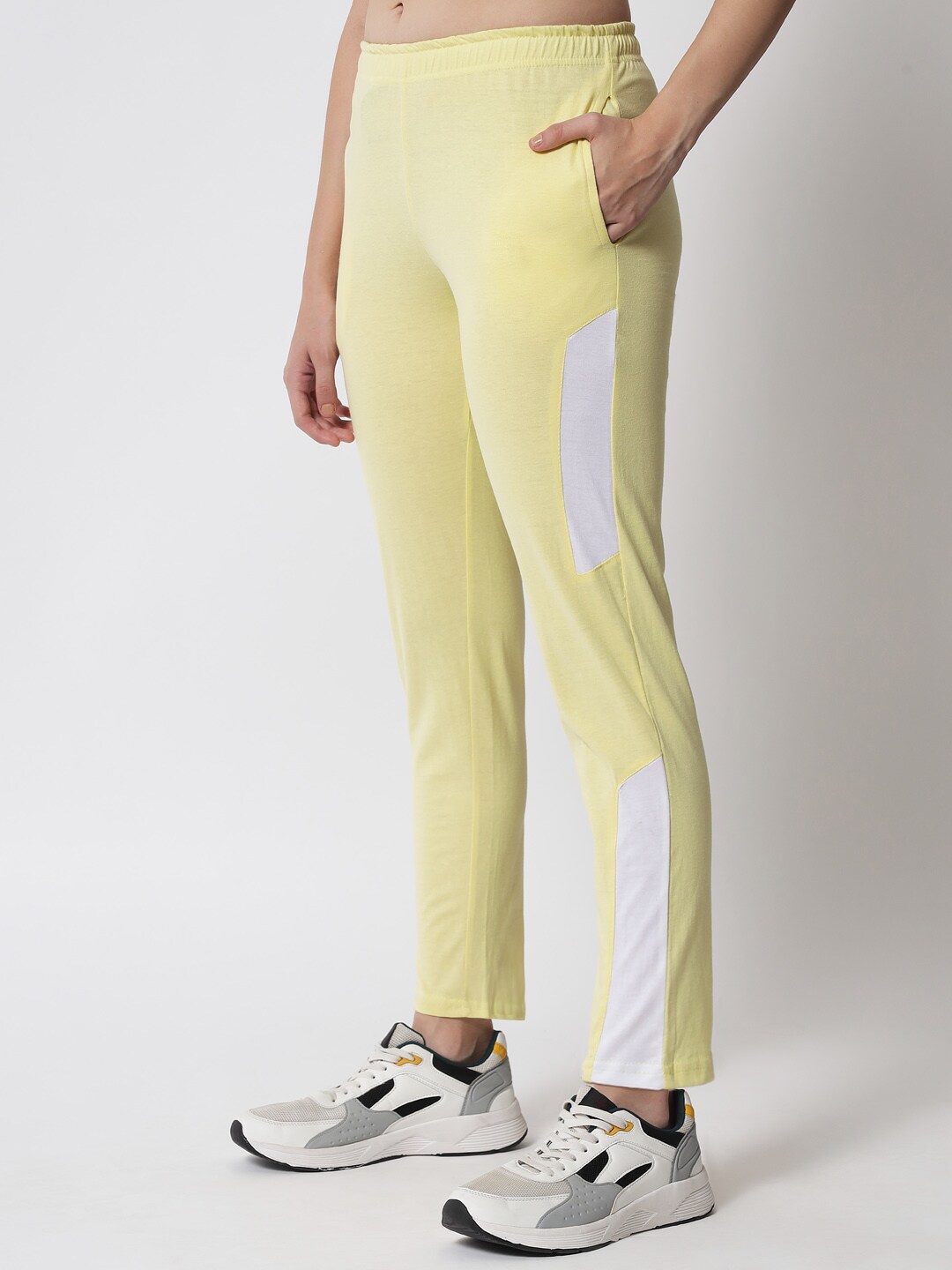 

Q-rious Women Lime Green Solid Pure Cotton Track Pants