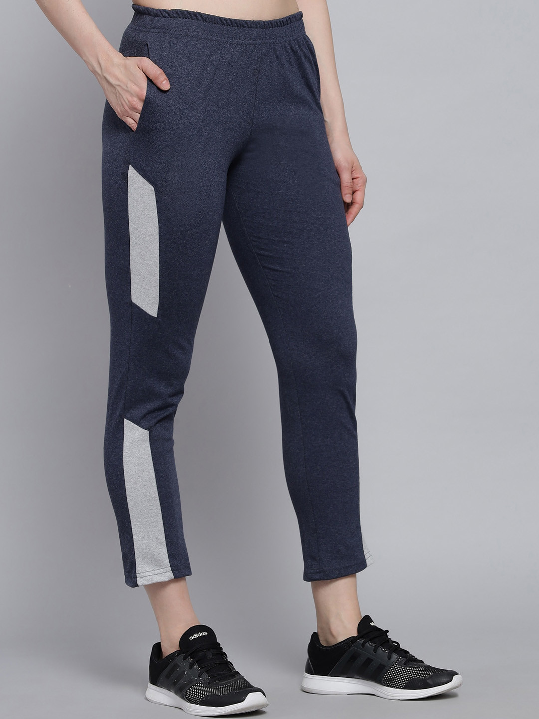

Q-rious Women Navy Blue Solid Cotton Track Pants