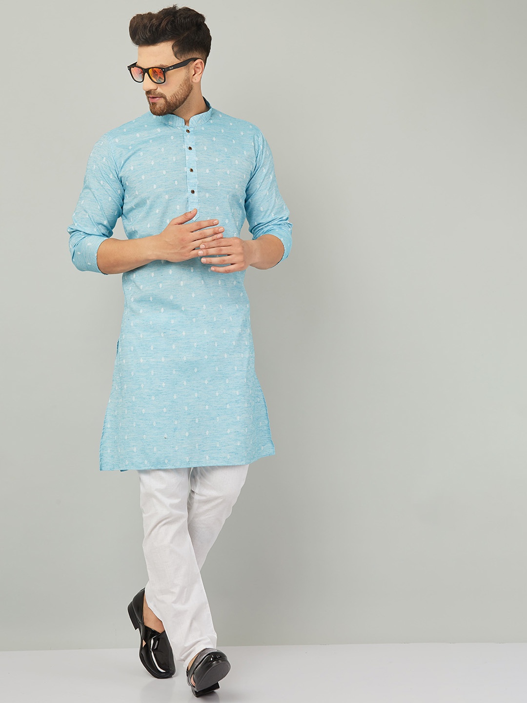 

Armaan Ethnic Men Blue Kurta with Pyjama