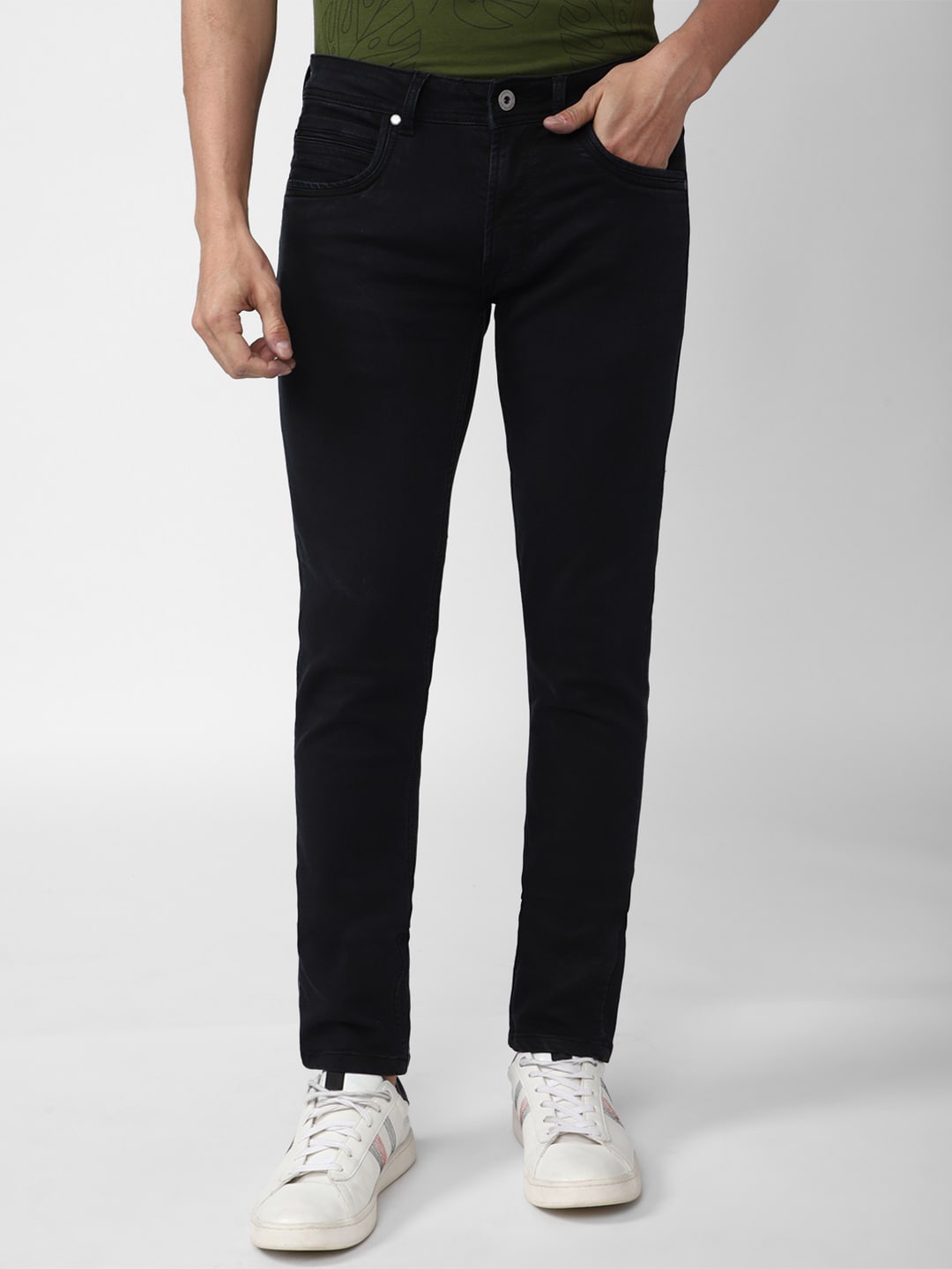 

Peter England Casuals Men Black Skinny Fit Jeans