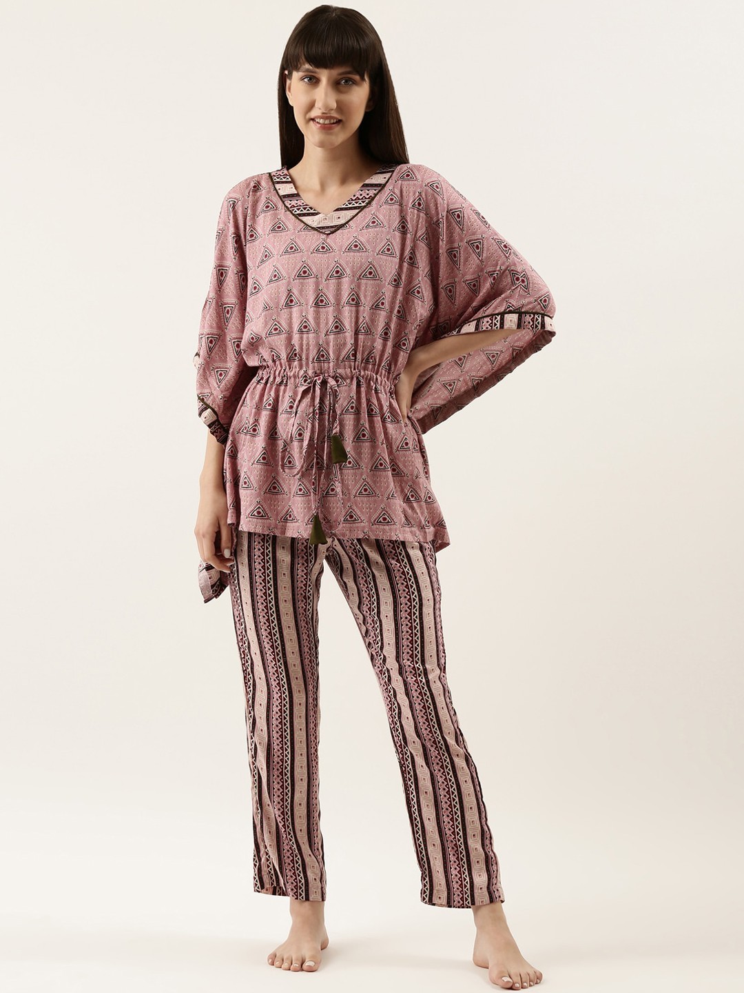 

Bannos Swagger Women Pink & Black Geometric Printed Night Suit