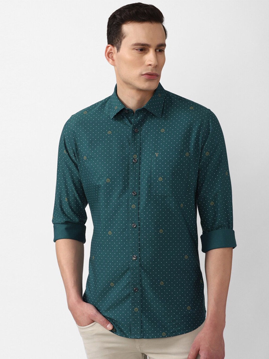 

Van Heusen Sport Men Green Slim Fit Printed Casual Shirt
