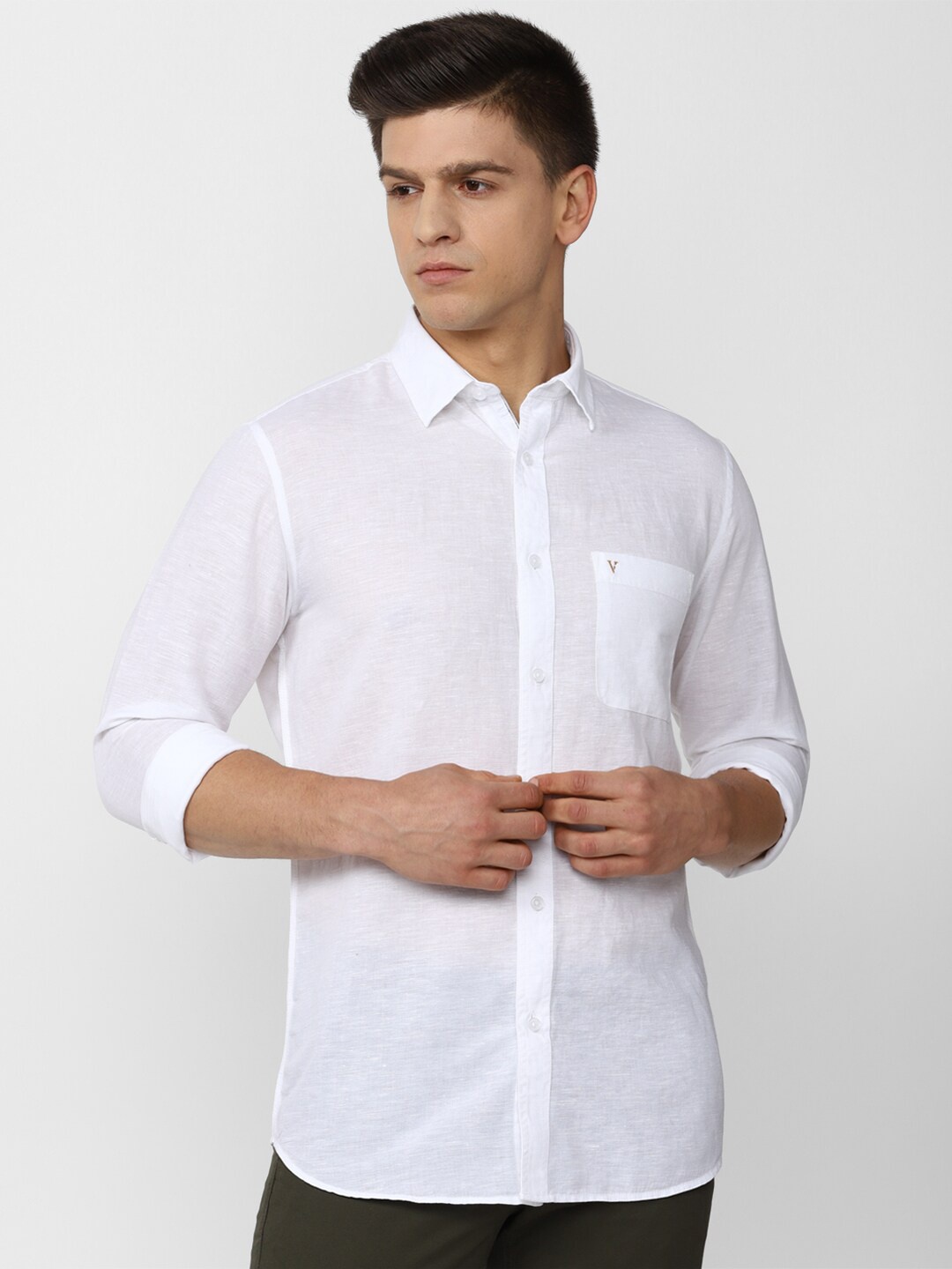 

Van Heusen Sport Men White Solid Linen Slim Fit Casual Shirt
