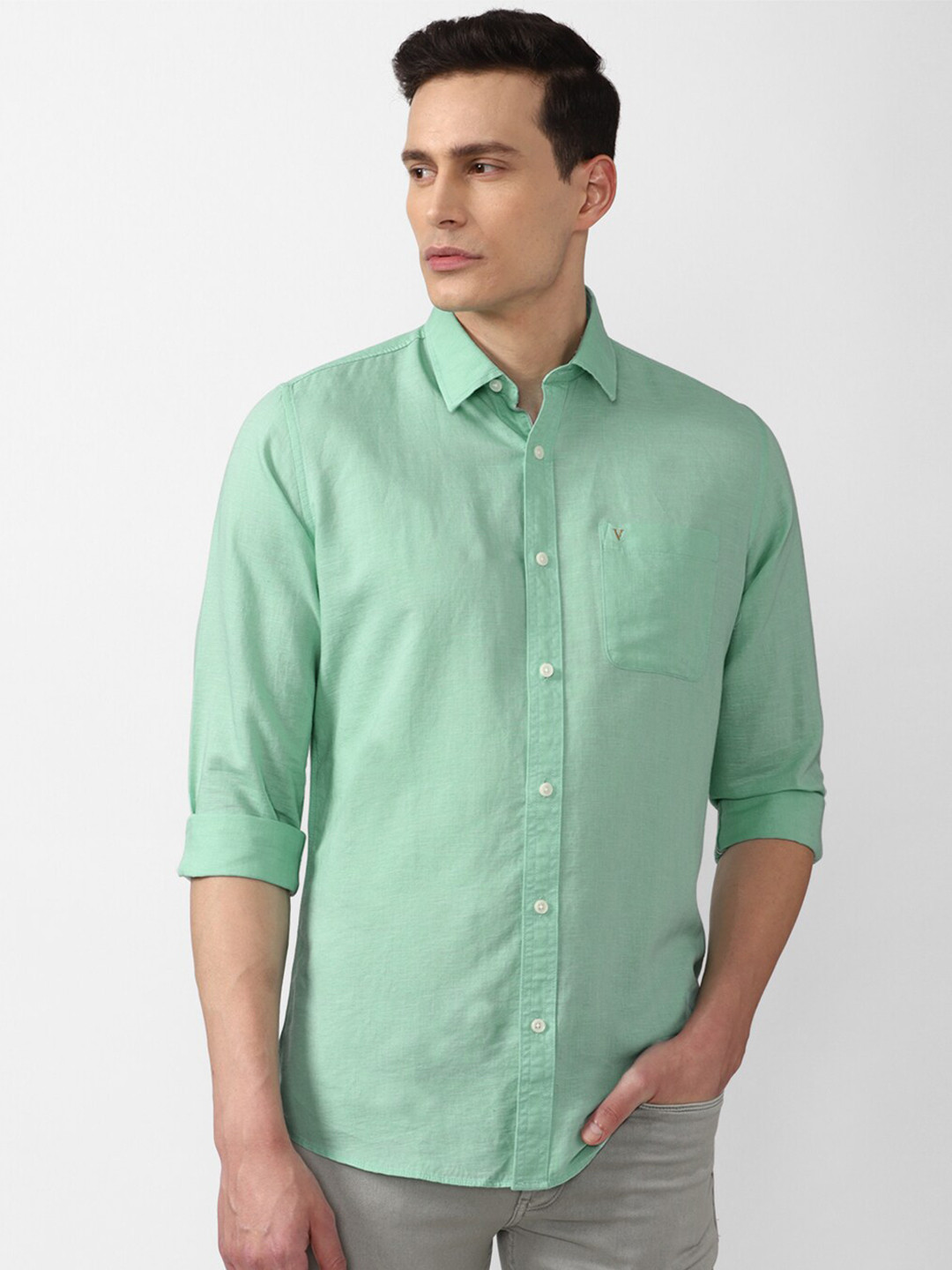 

Van Heusen Sport Men Green Slim Fit Casual Shirt
