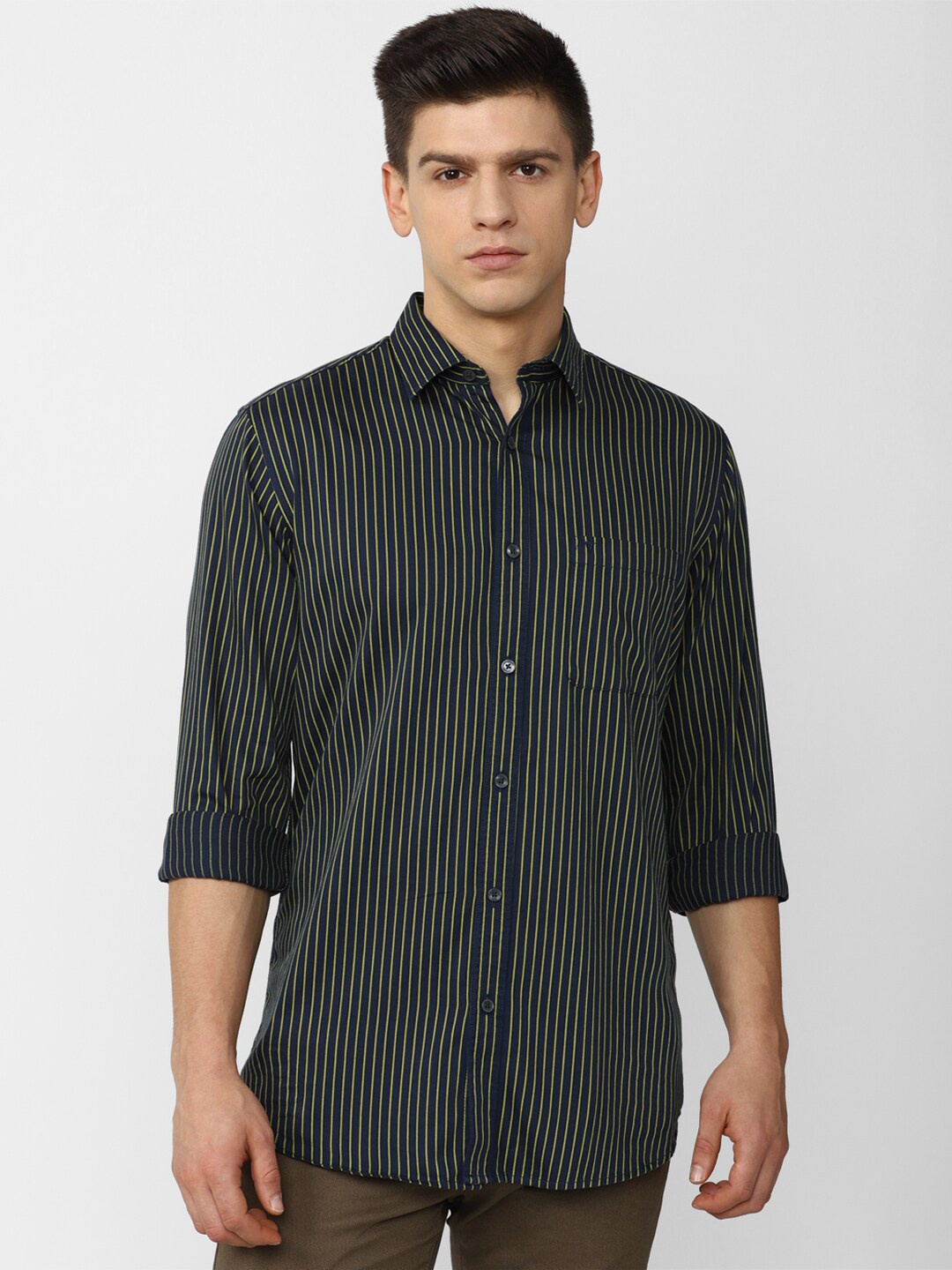 

Van Heusen Sport Men Navy Blue& Yellow Slim Fit Striped Casual Shirt