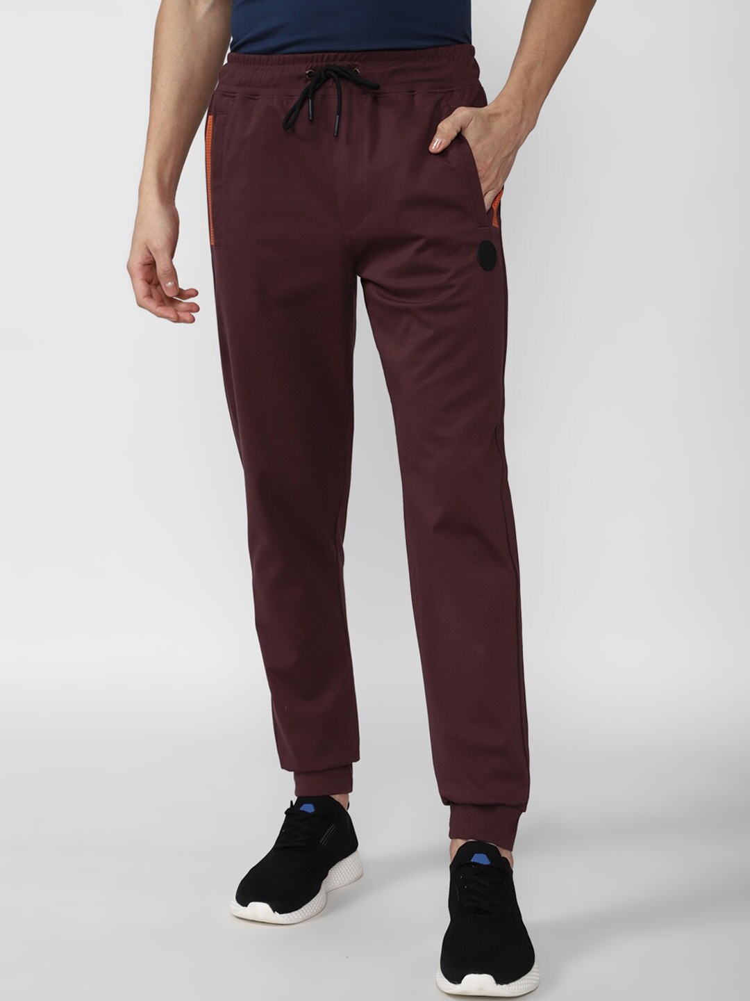 

Van Heusen Flex Men Brown Solid Slim-Fit Joggers