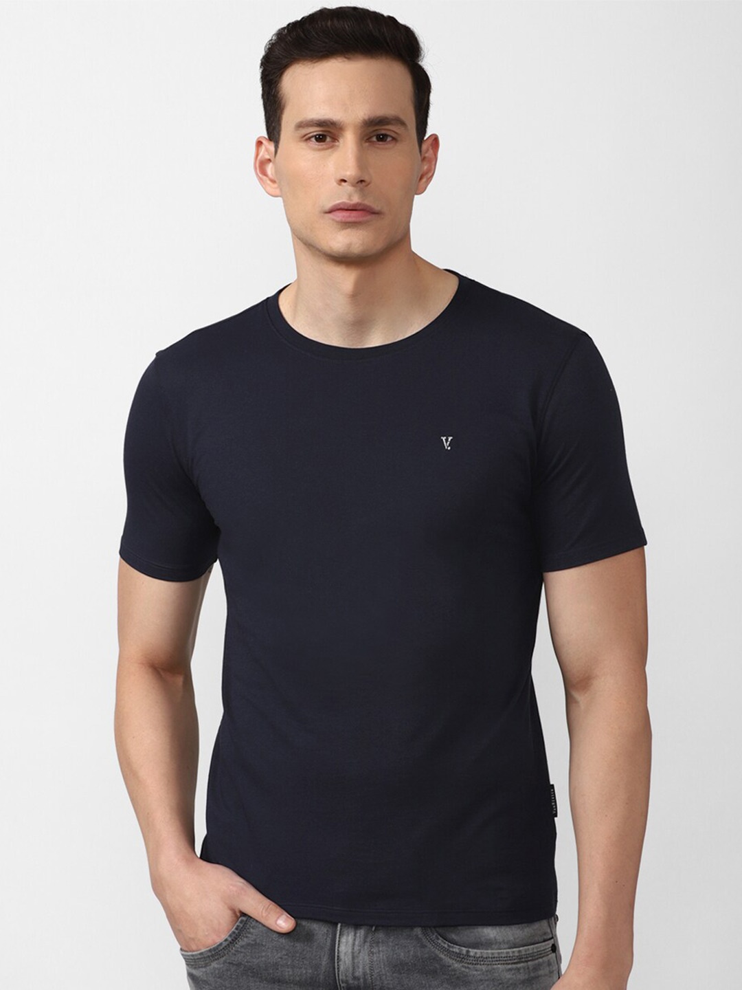 

V Dot Men Navy Blue Slim Fit T-shirt