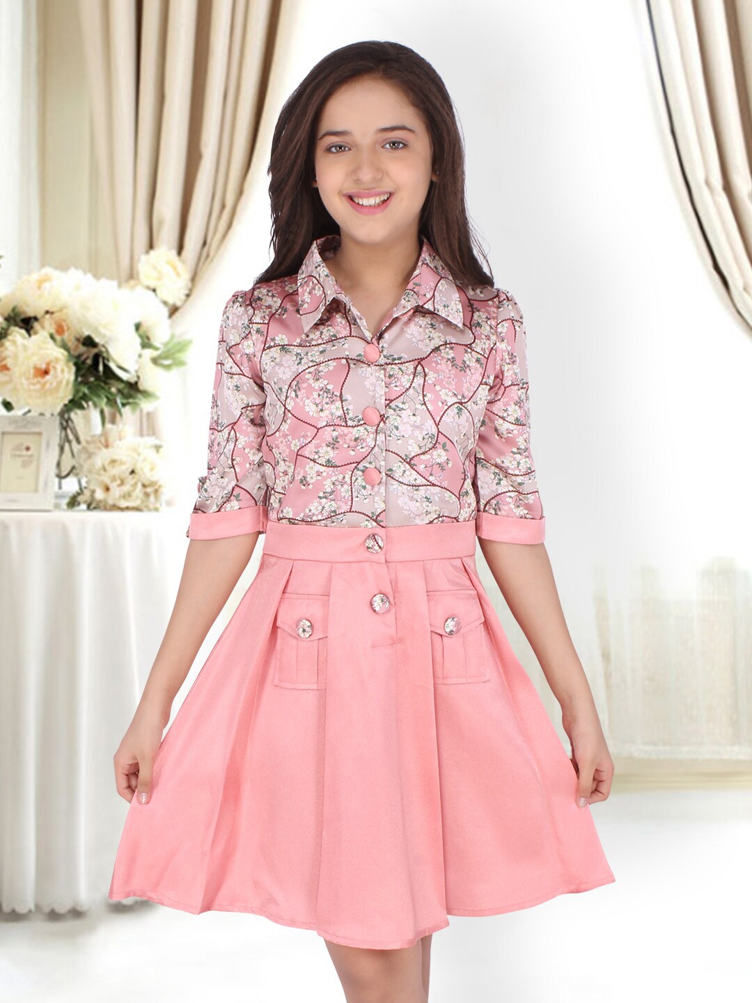 

CUTECUMBER Peach-Coloured Floral Satin Dress