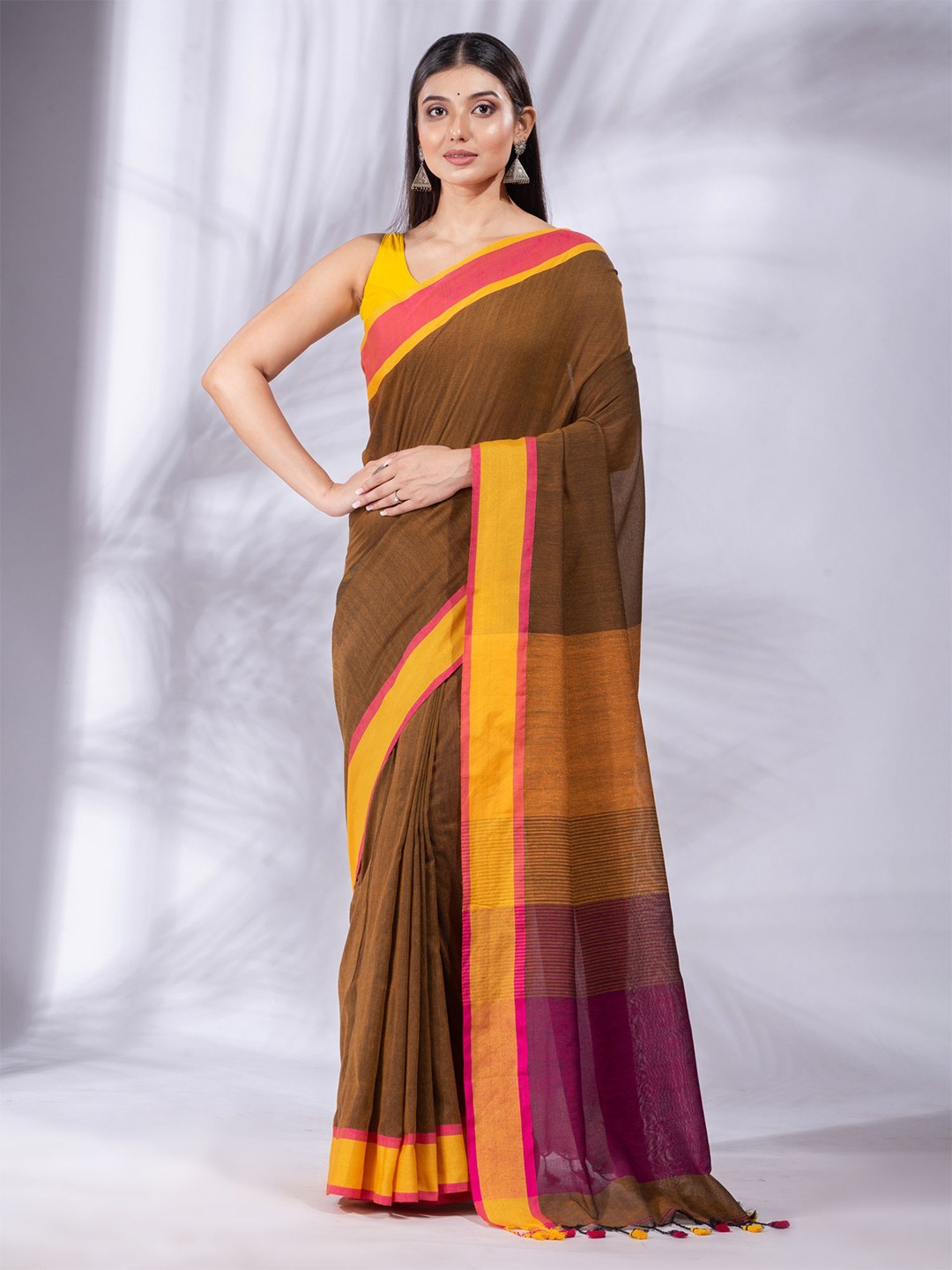 

Charukriti Brown & Yellow Zari Pure Cotton Saree