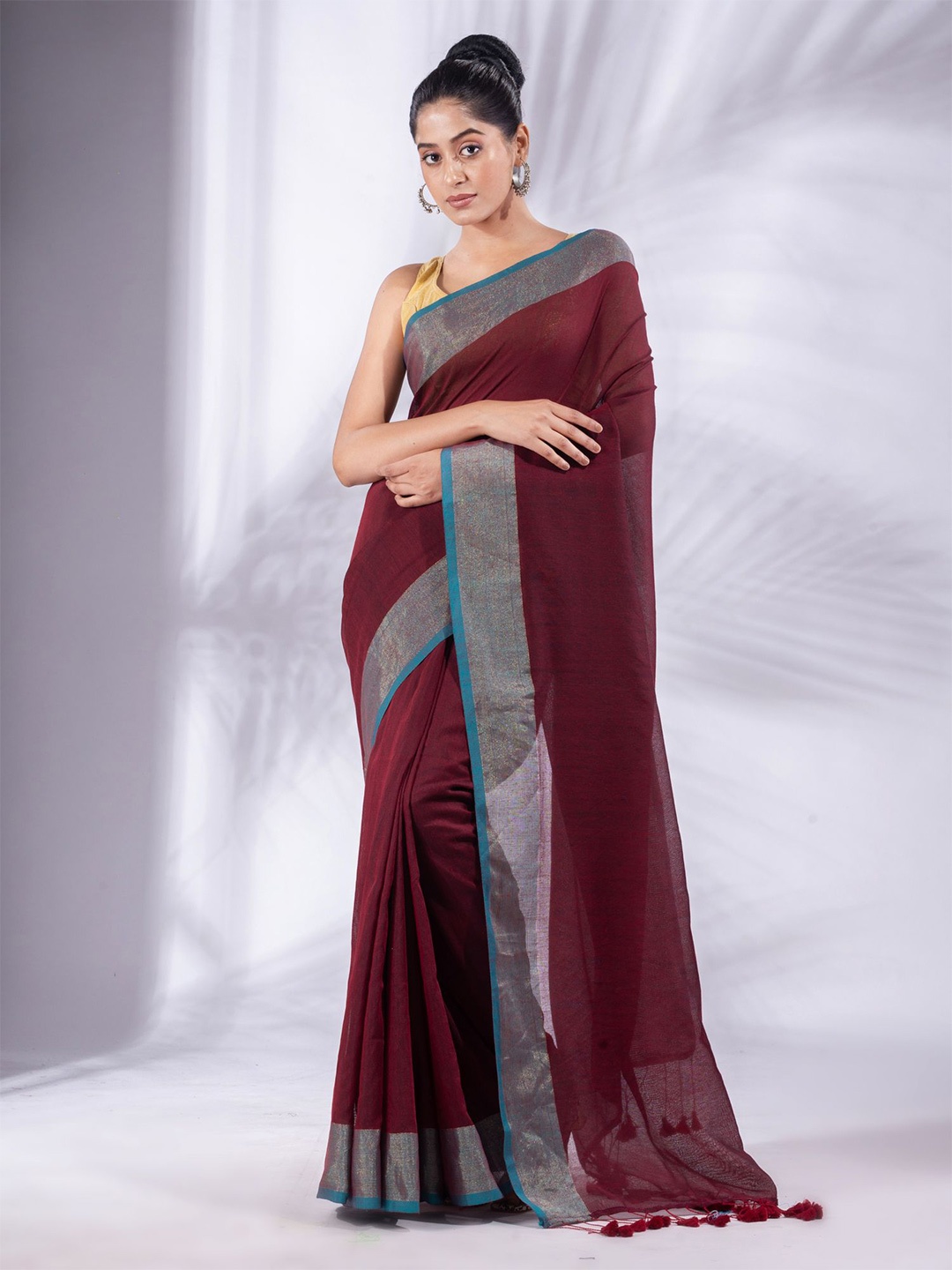 

Charukriti Maroon & Grey Zari Pure Cotton Saree