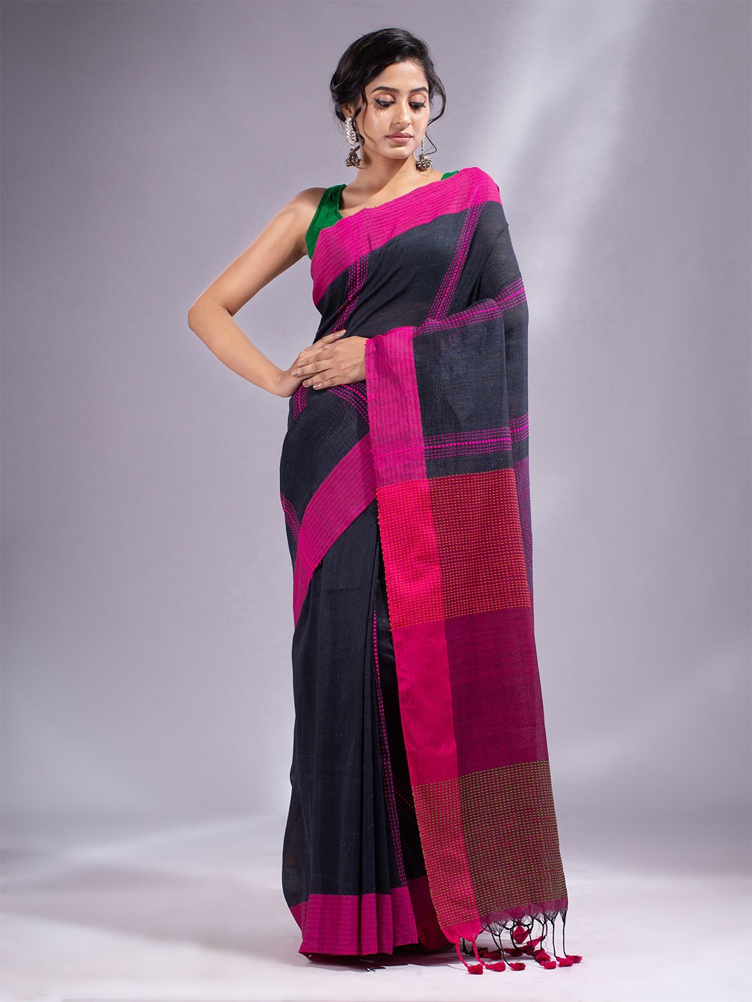 

Charukriti Charcoal & Pink Striped Pure Cotton Saree