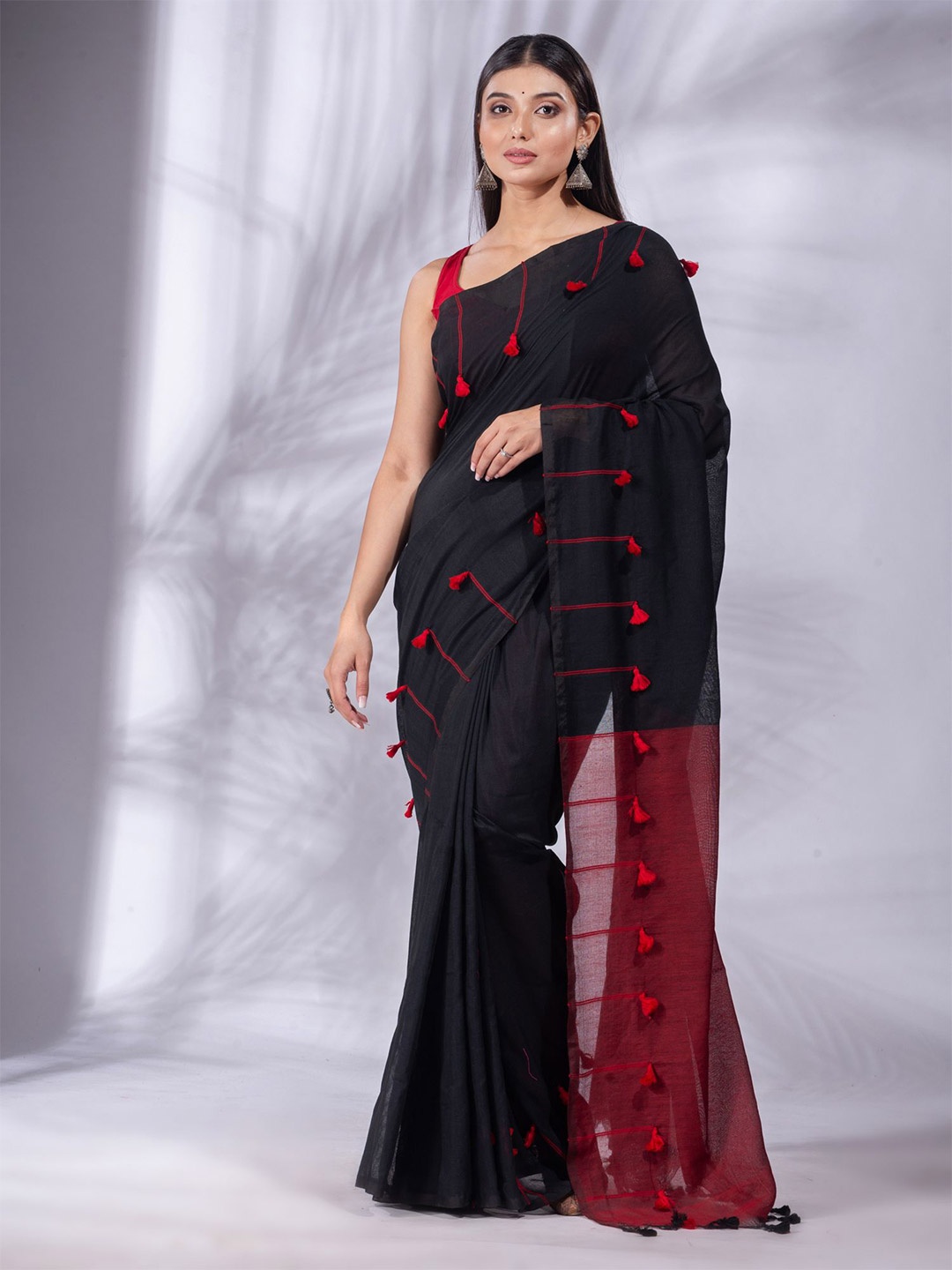 

Charukriti Black & Maroon Pure Cotton Saree