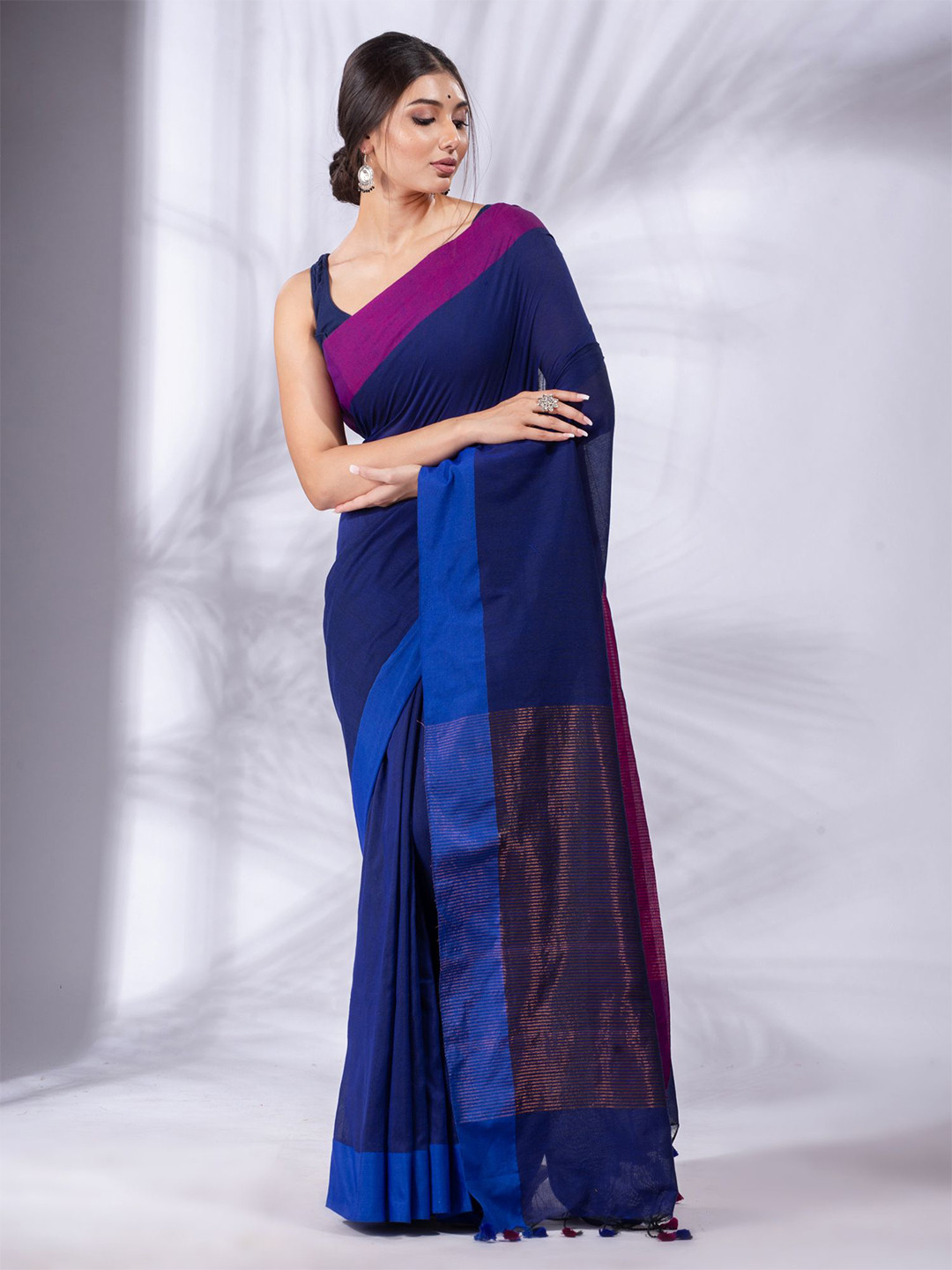 

Charukriti Blue & Pink Pure Cotton Saree