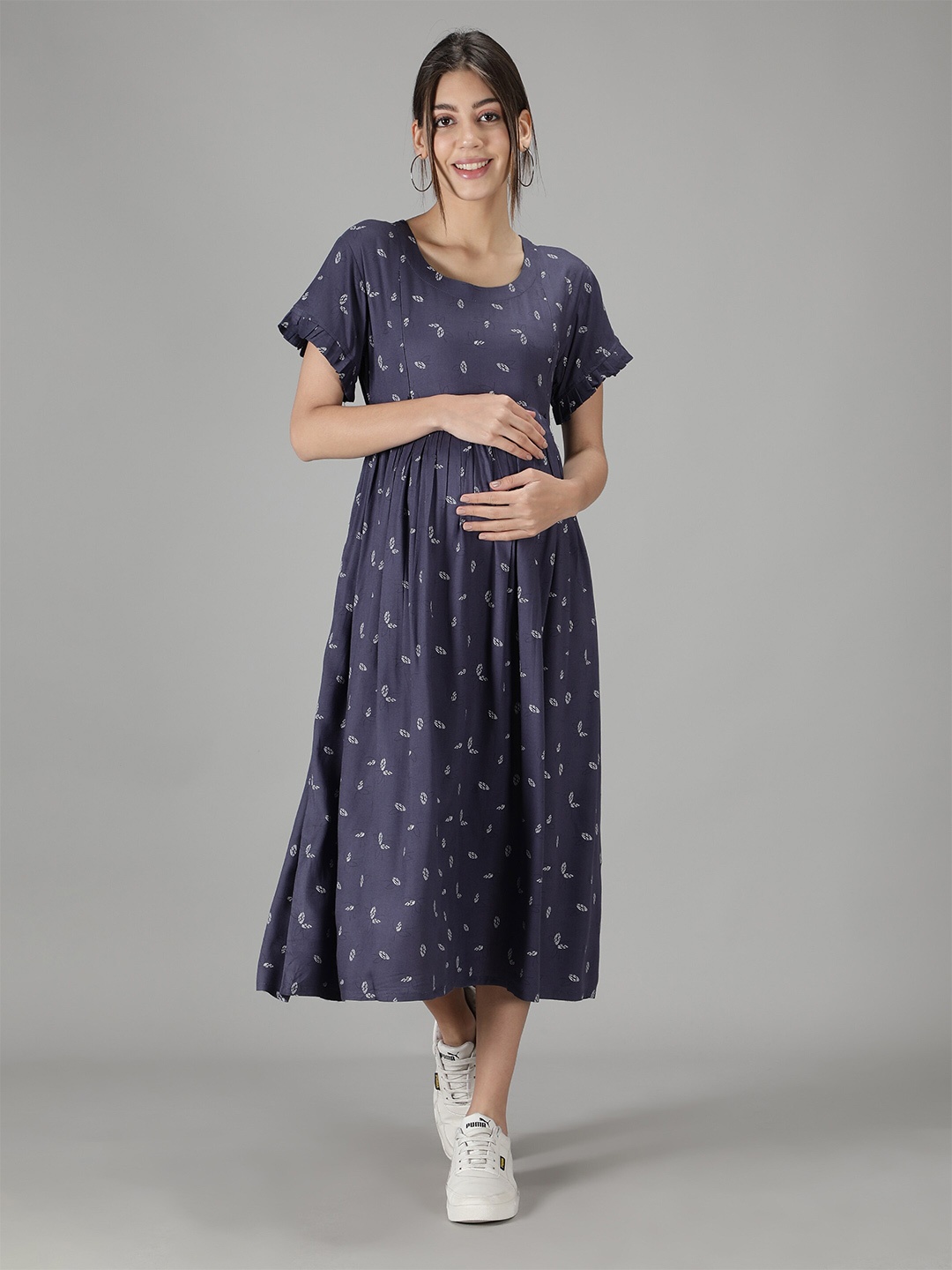 

NIGHTSPREE Women Grey Floral Printed Maternity Fit & Flare Dress