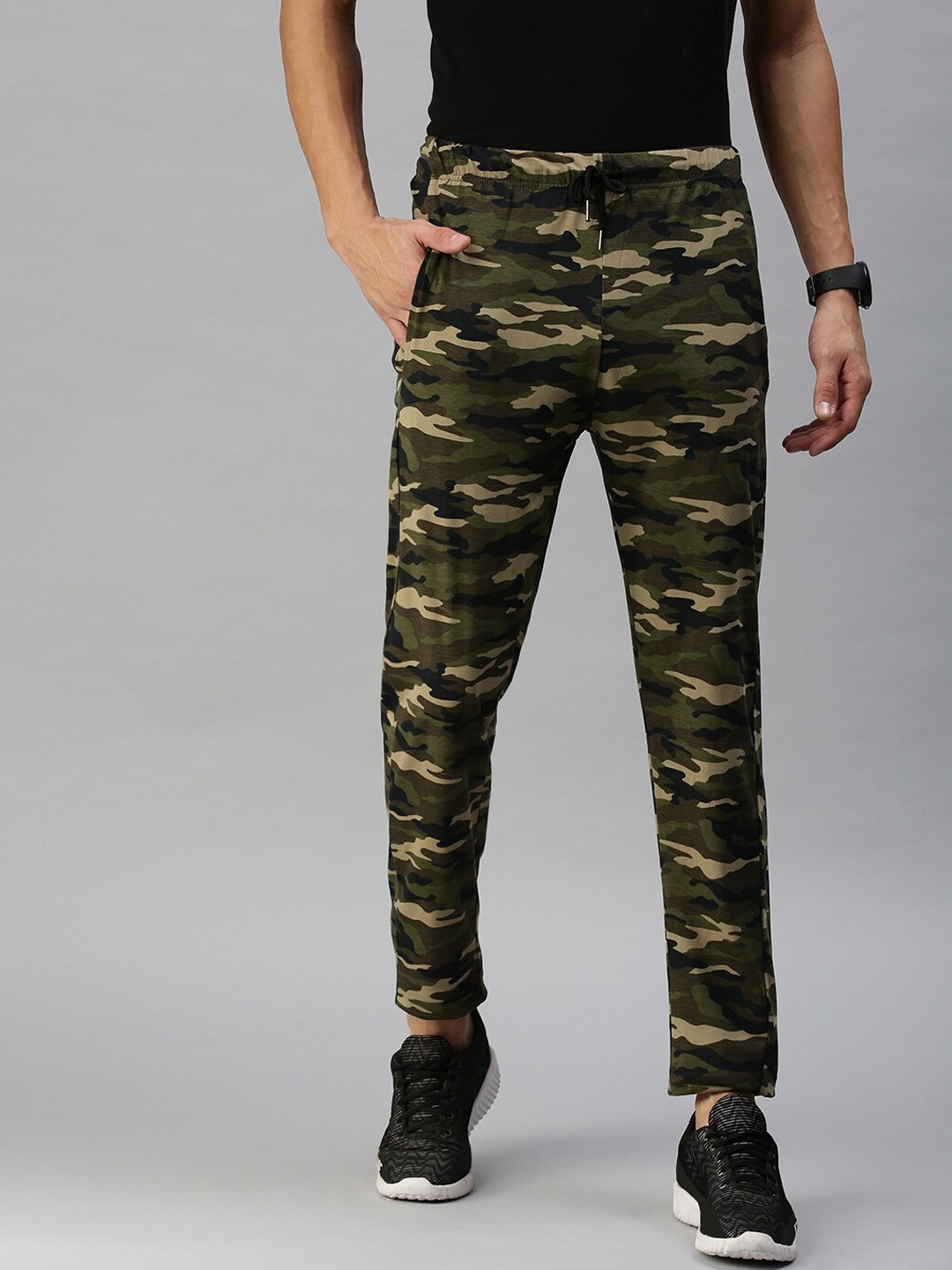 

PEPPYZONE Men Green Camouflaged Cotton Track Pants