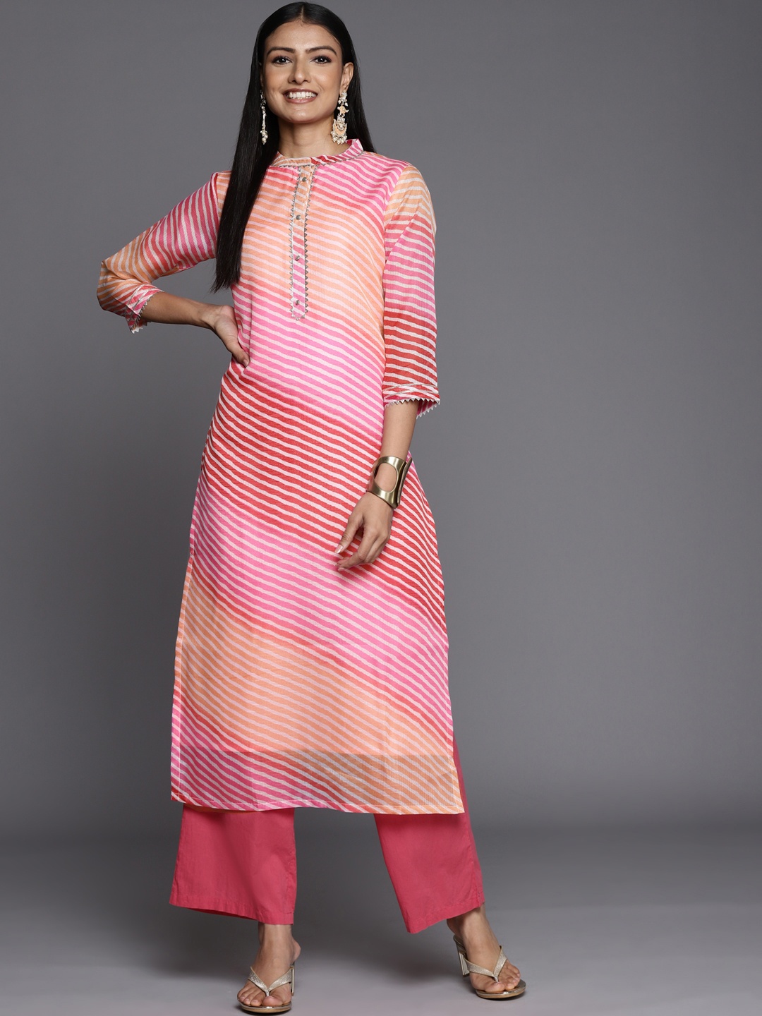 

Varanga Women Pink & Orange Leheriya Printed Gotta Patti Chanderi Silk Kurta