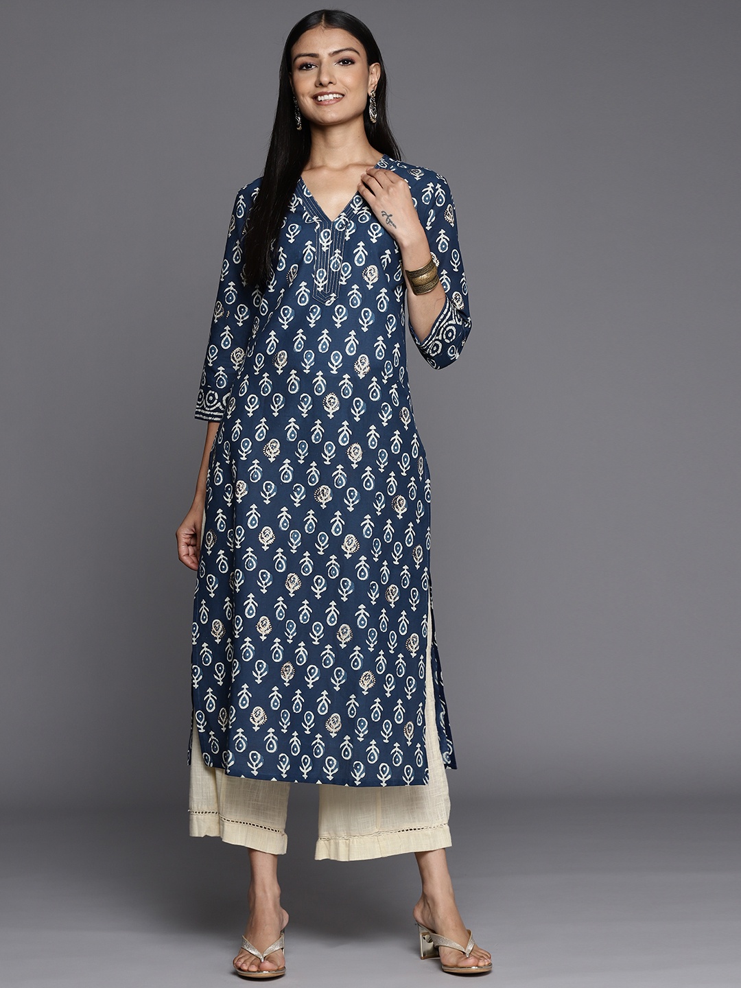 

Varanga Women Navy Blue & Beige Ethnic Motifs Printed Kurta