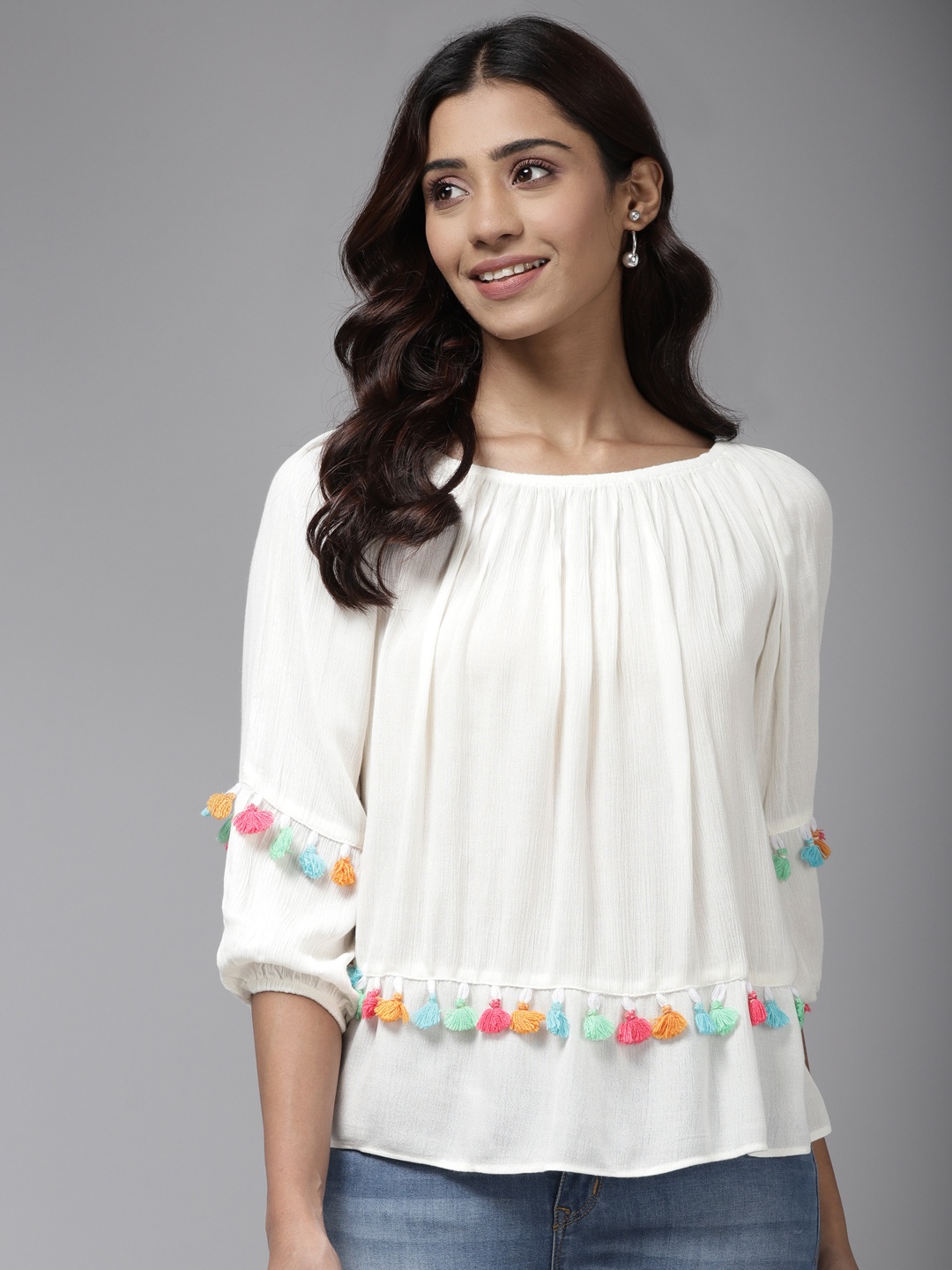 

Aarika White Solid Tassel Detail Top